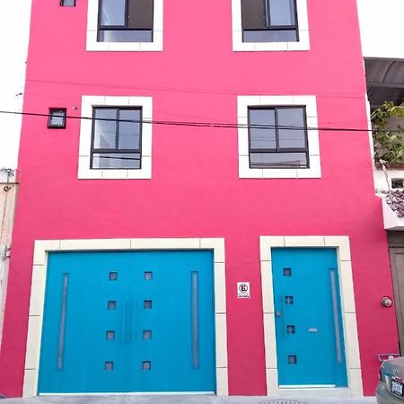 Отель Casa Republik Леон Экстерьер фото
