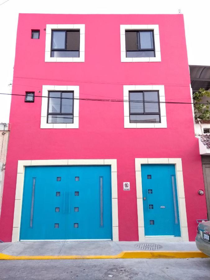 Отель Casa Republik Леон Экстерьер фото